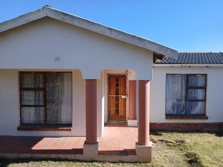 5 Bedroom Property for Sale in Club View Eastern Cape